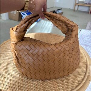 Bottega Veneta Jodie in Caramel